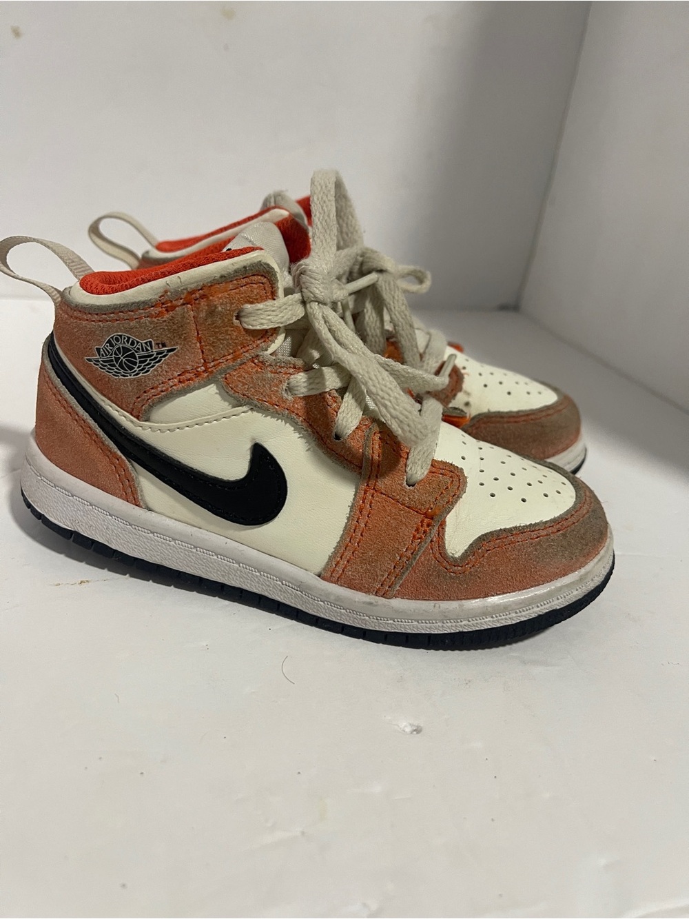 Nike Air Jordan 1 Mid Starfish Toddler size 9C